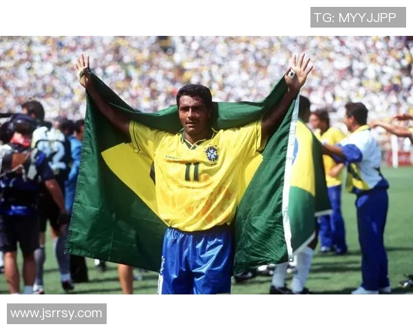 当下最红足球明星的崛起与影响力分析及其对全球足球的推动作用